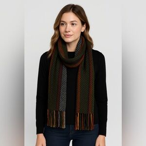 Ruashka Alpaca Knit Southwest Pattern Scarf Green Orange Red EUC